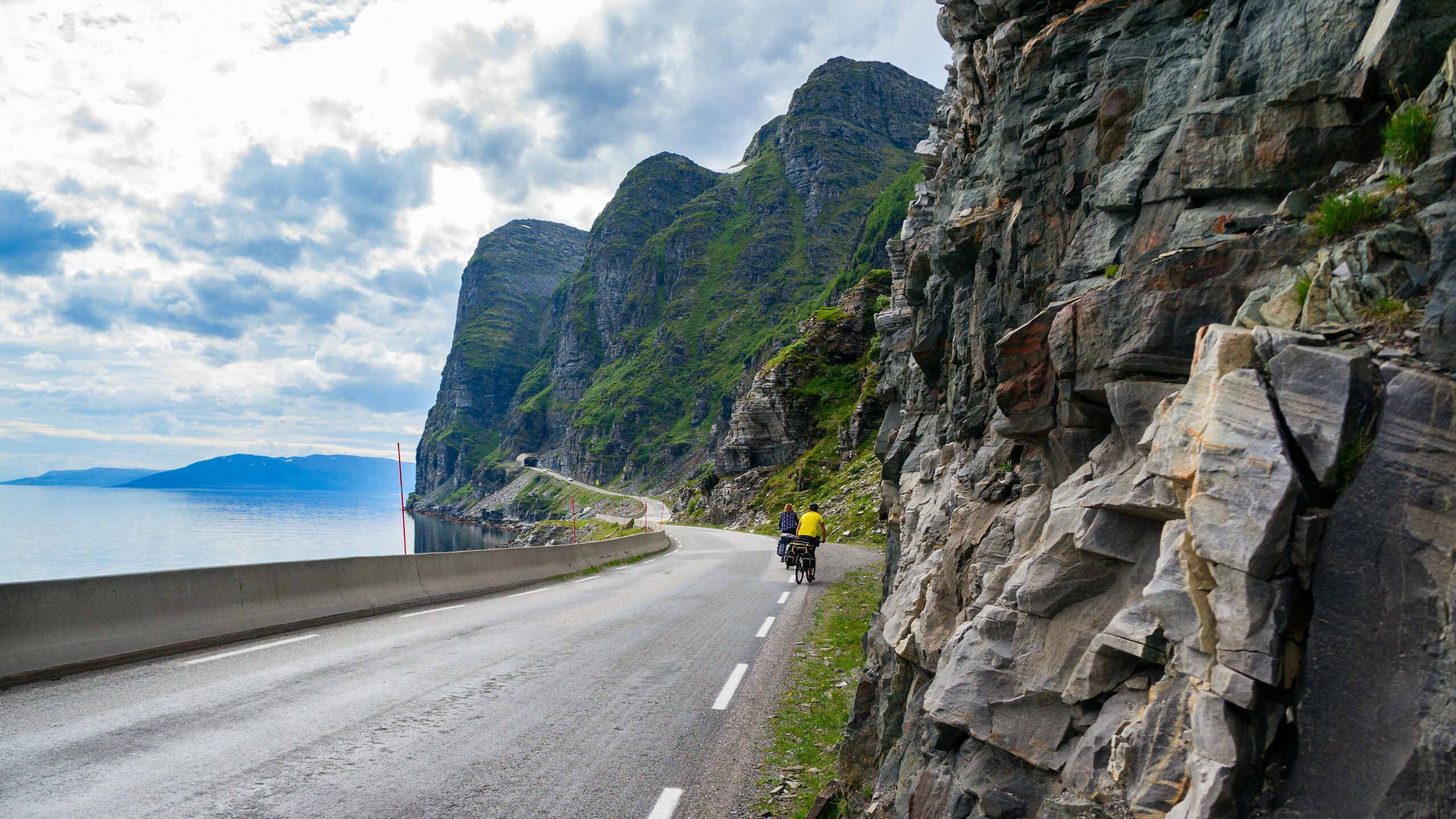 Utforsk Finnmark med sykkel