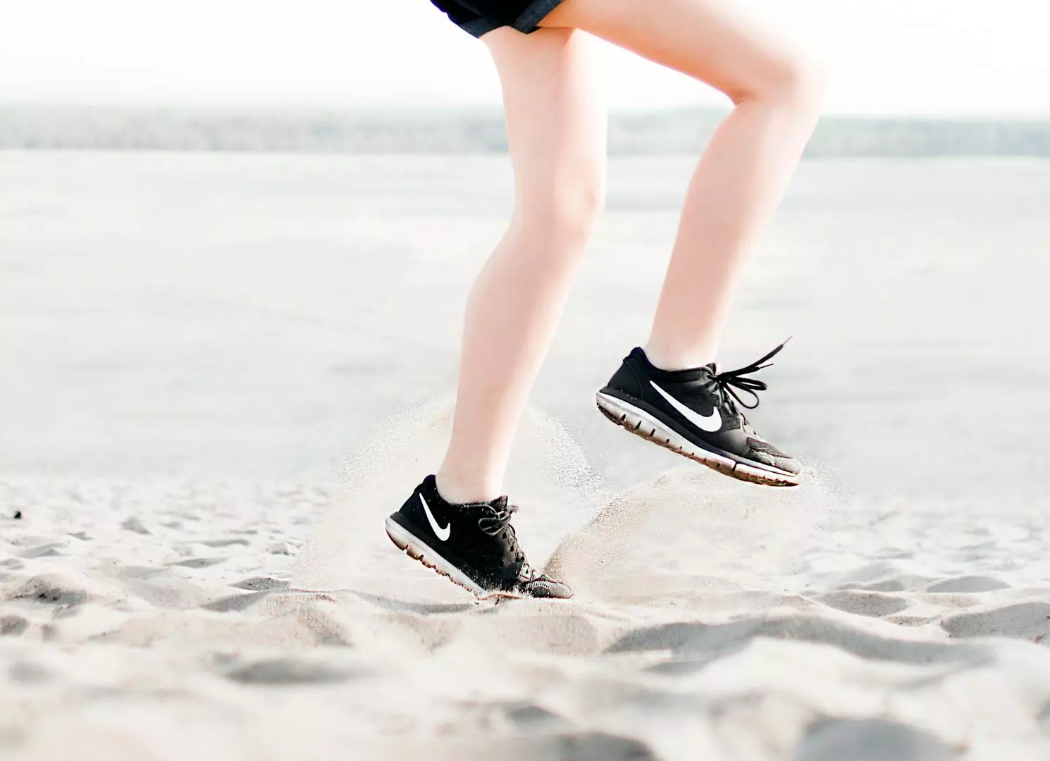 Utforsk Trenden: Nike Korset for Mote og Komfort
